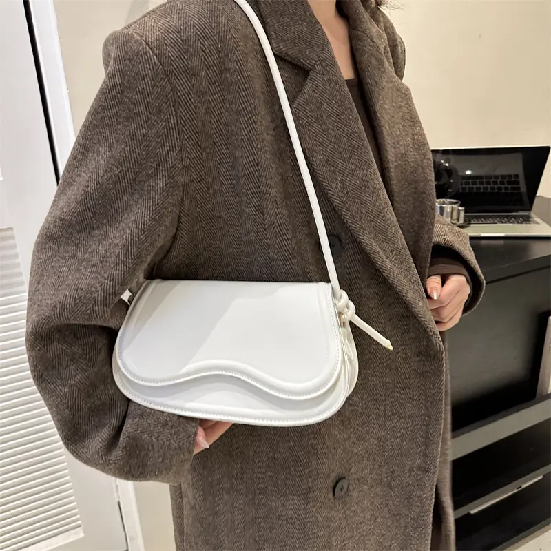 A1-2025 Niche Women's Shoulder Bag Versatile Texture Portable Mobile Phone Bag Trendy Underarm Women's Bag